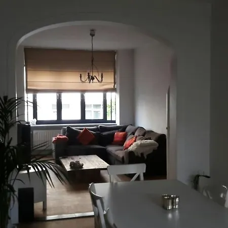 Apartment Charming House With 3 Bedrooms & Terrace 10 Minutes From Centre